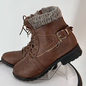CHARLES ALBERT‎ VEGAN LEATHER NWOT Brown Lace-Up Ankle Boots